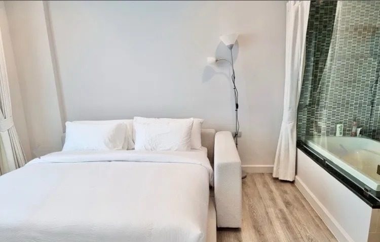 2 Bedroom Condo for rent at The Crest Santora — photo 4