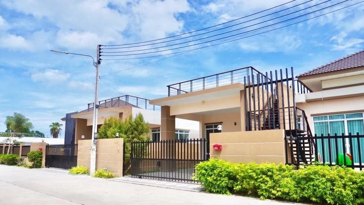 3 Bedroom Villa for rent at The Grandio — photo 2