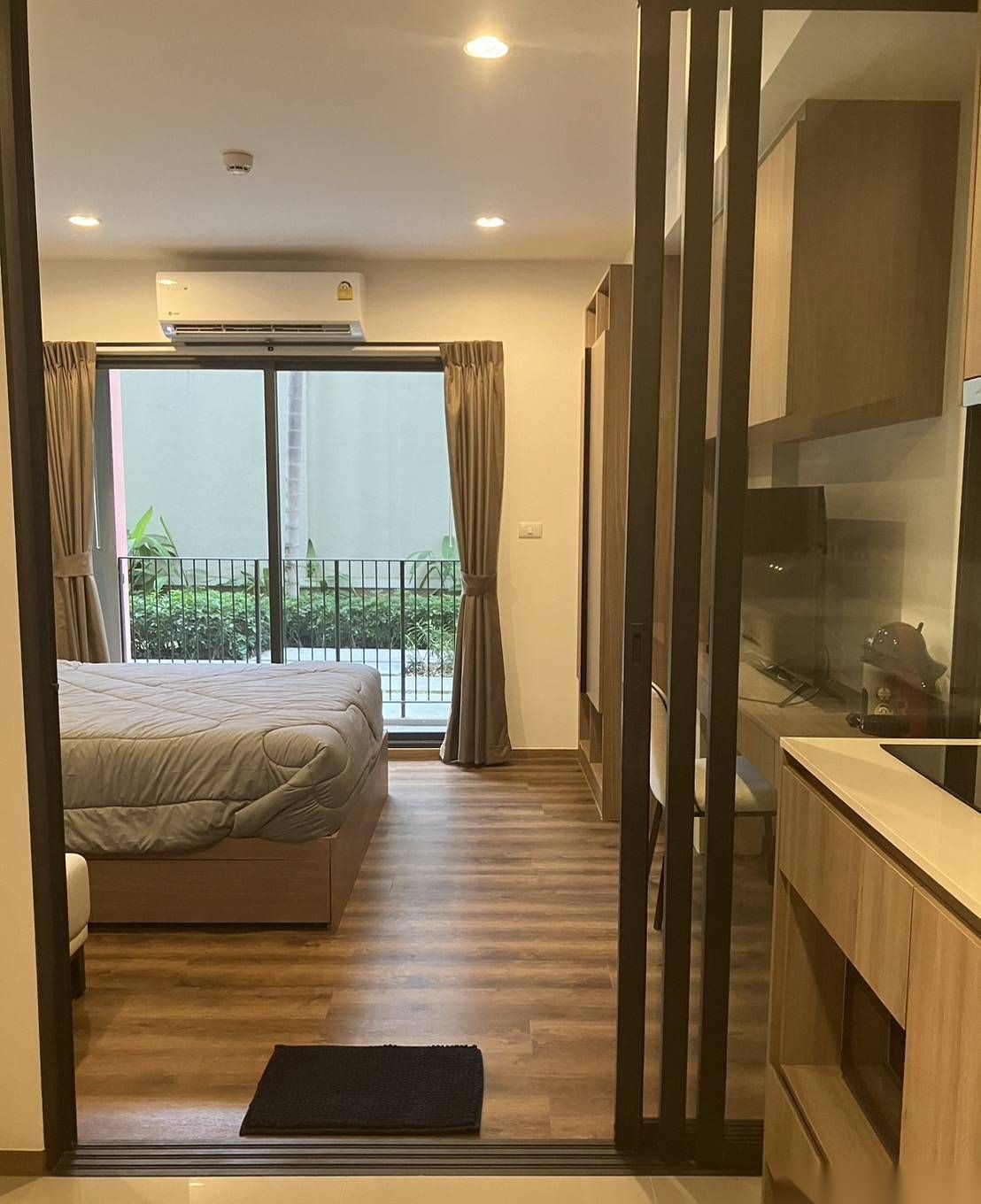 Studio Condo for rent at La Habana — photo 1