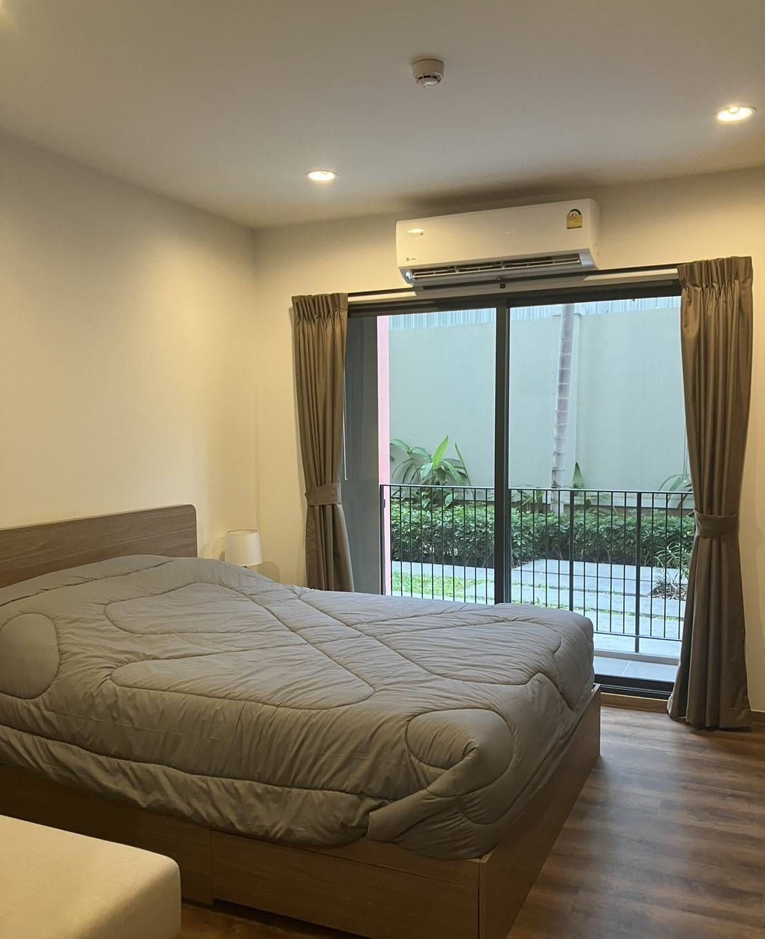 Studio Condo for rent at La Habana — photo 2