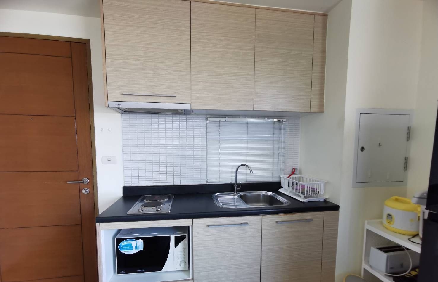 1 Bedroom Condo for rent at Baan Sandao — photo 5