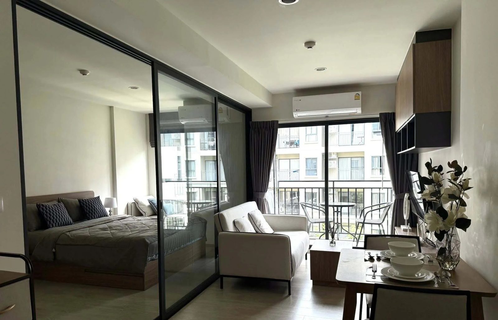 1 Bedroom Condo for rent at La Casita