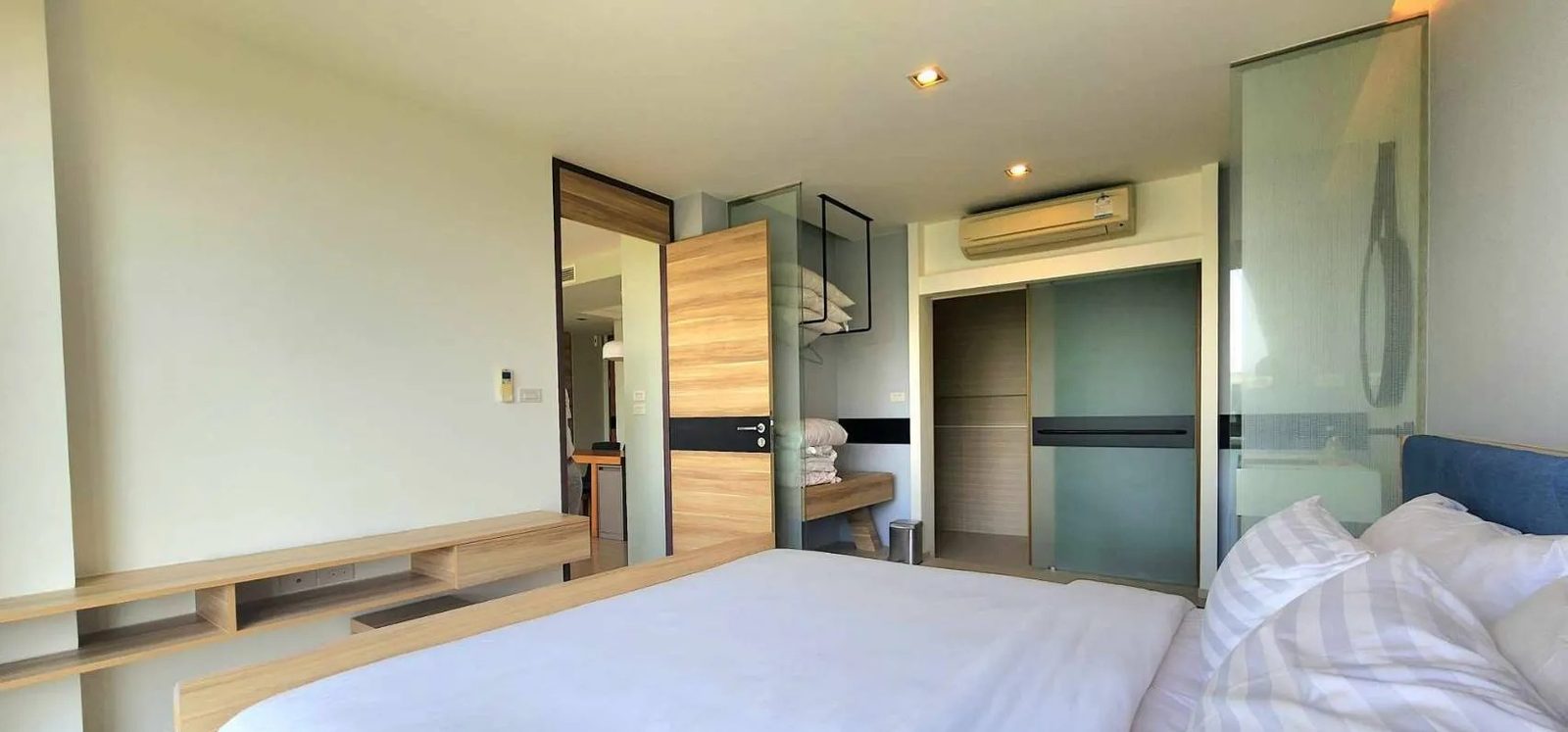 2 Bedroom Condo for rent at Wan Vayla — photo 3