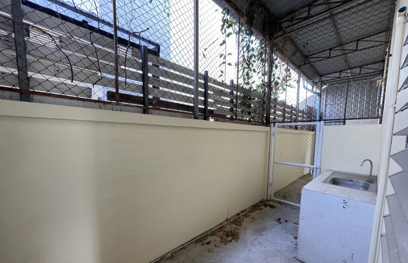 3 Storey Shophouse for Rent in Nong Kae — photo 4