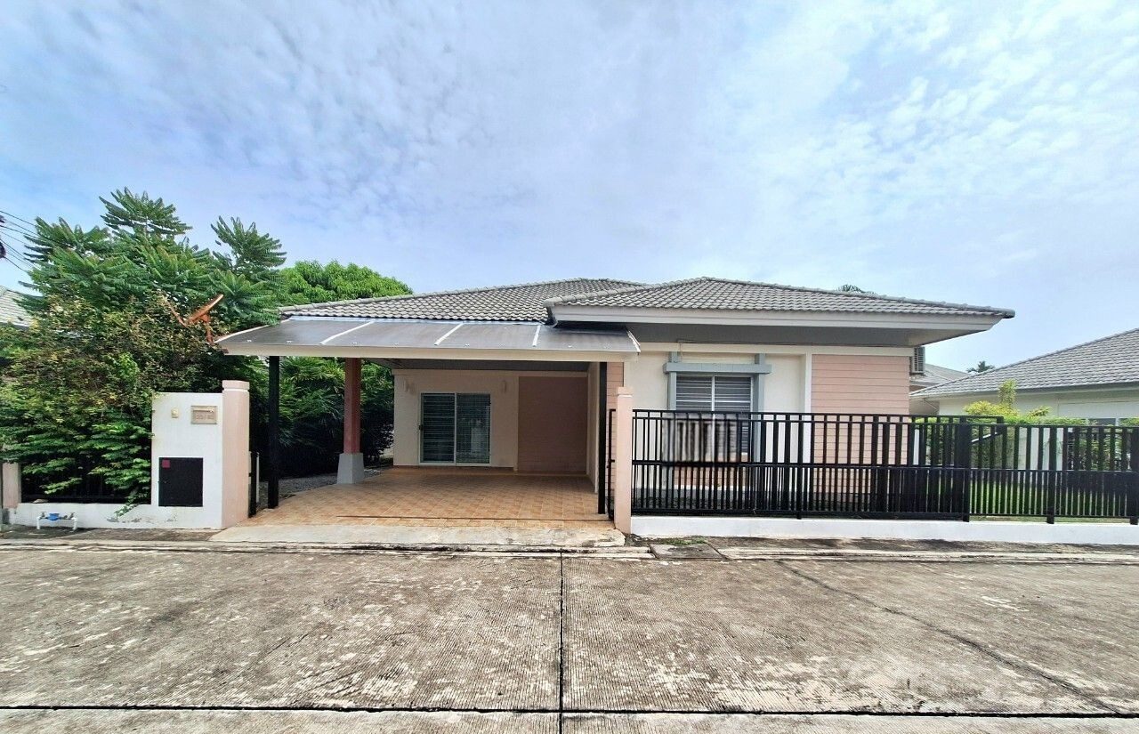 3 Bedroom House for rent at La Vallee Light — photo 1