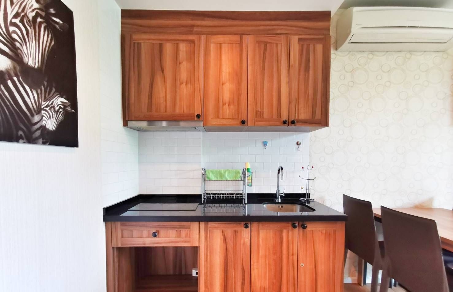 1 Bedroom Condo for rent at Autumn Condominium — photo 5