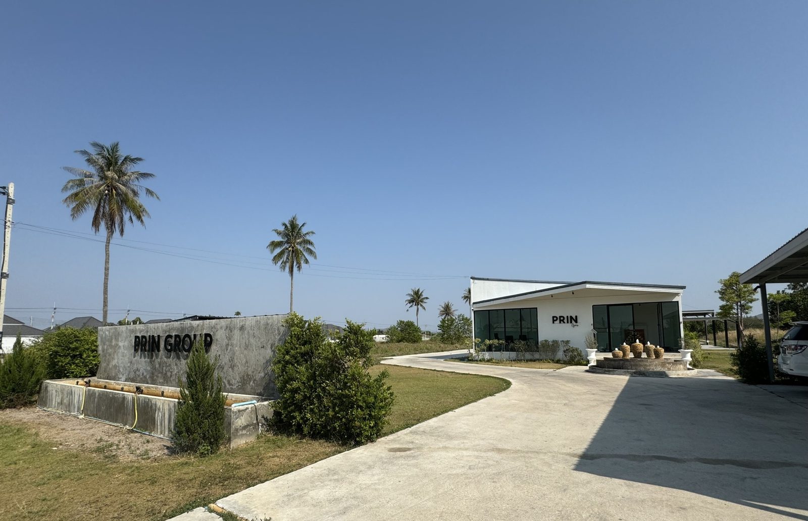 Private Phin Group Office