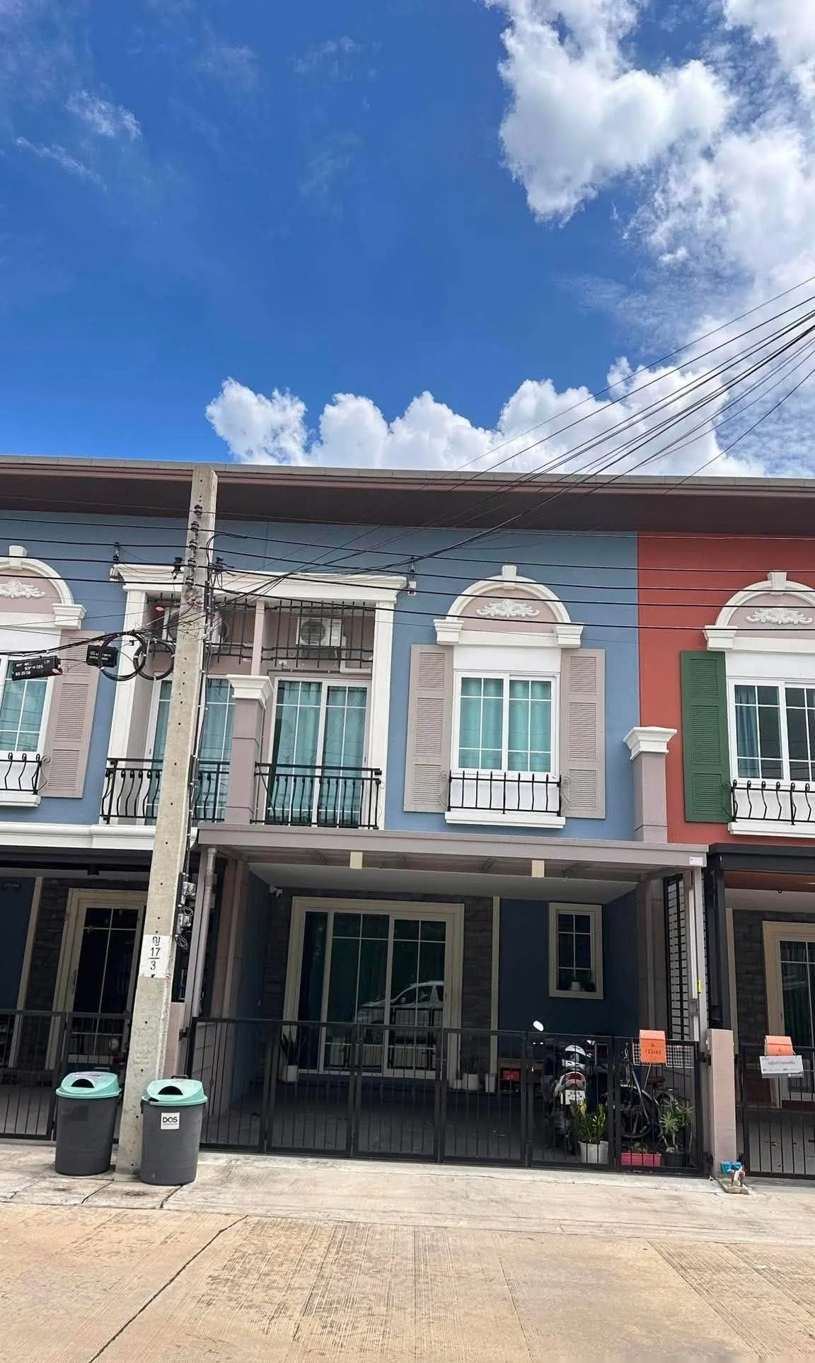 4 Bedroom Townhouse for rent at Golden Town Ratchaphruek-Rama 5 — photo 1