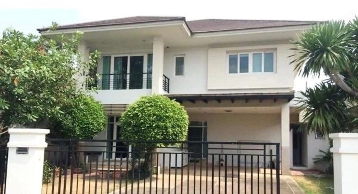 3 Bedroom House for rent at Bangkok Boulevard Chaengwattana — photo 1