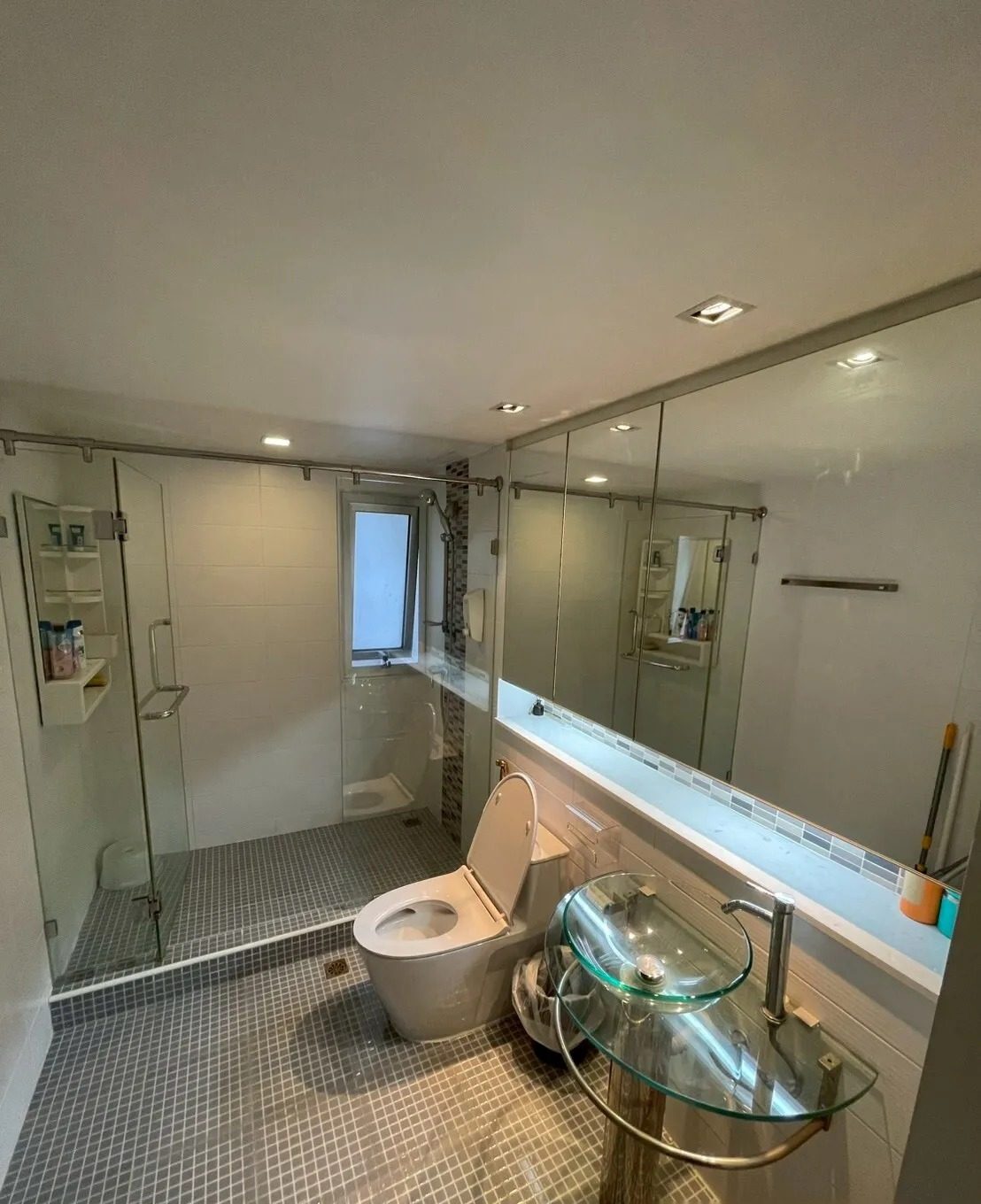 2 Bedroom Condo for rent at Lakeview Condominiums Geneva 2 — photo 4