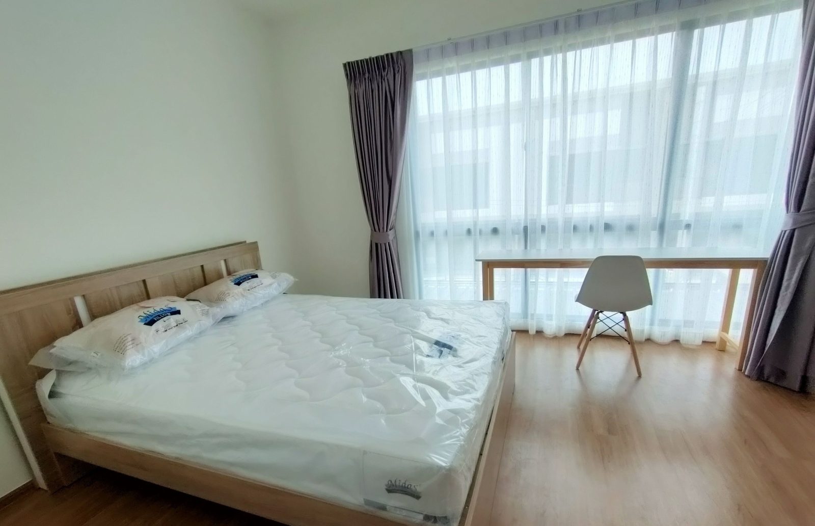 2 Bedroom Townhouse for rent at Grande Pleno Ratchapruek — photo 5