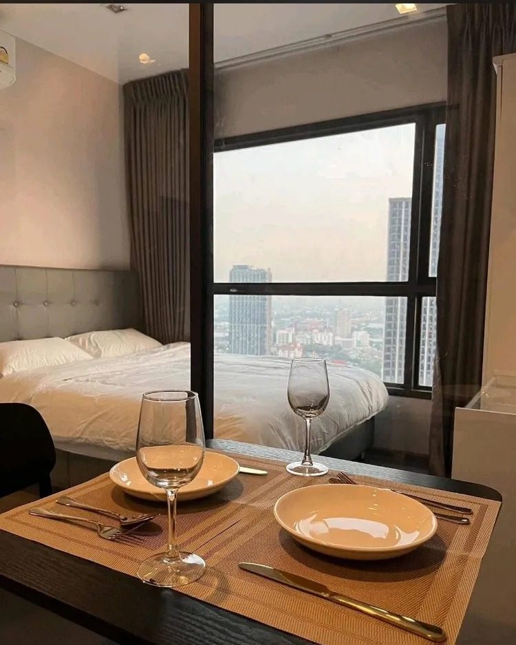 1 Bedroom Condo for rent at The Politan Aqua — photo 2