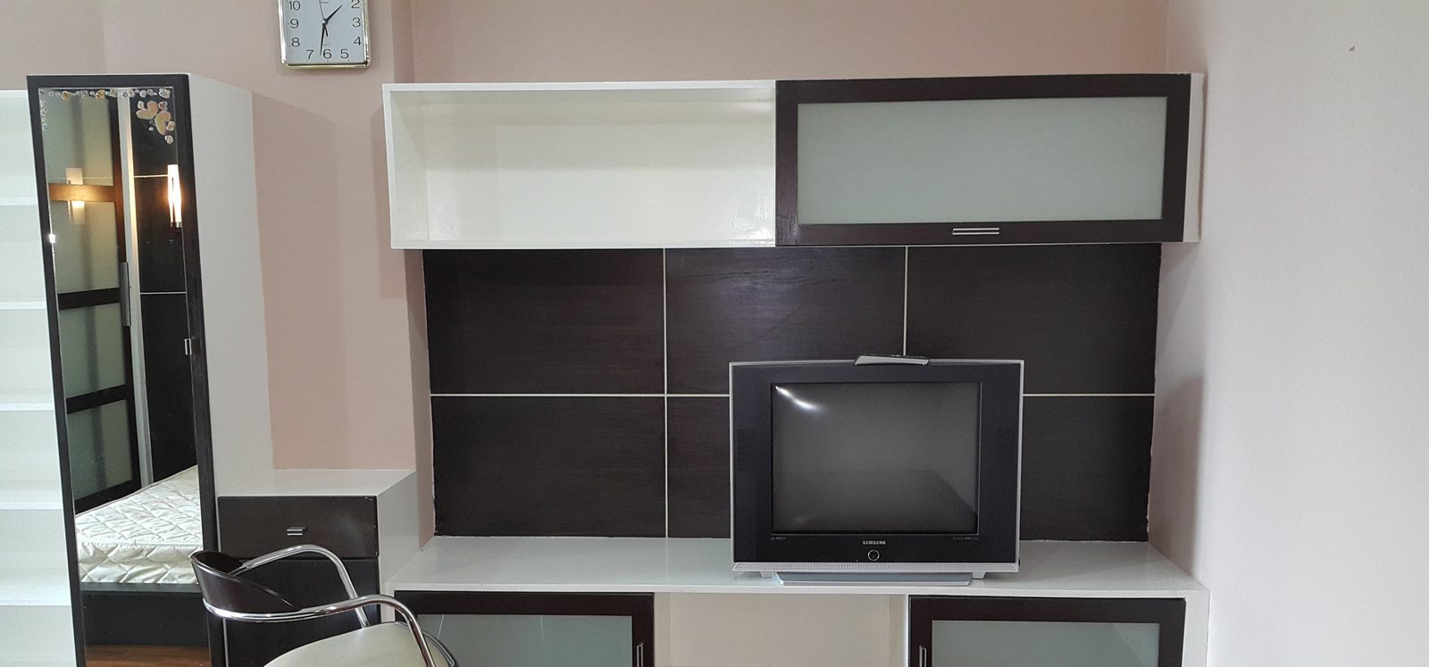 1 Bedroom Condo for rent at Akesin Tower — photo 5
