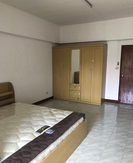 1 Bedroom Condo for rent at Nont Tower Condominium — photo 4