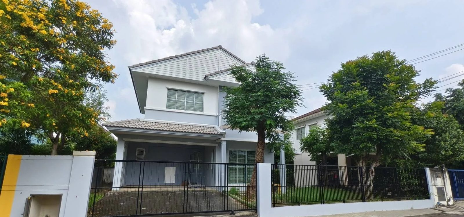 3 Bedroom House for rent at Chaiyaphruek Chaengwattana-Ratchapruek — photo 1