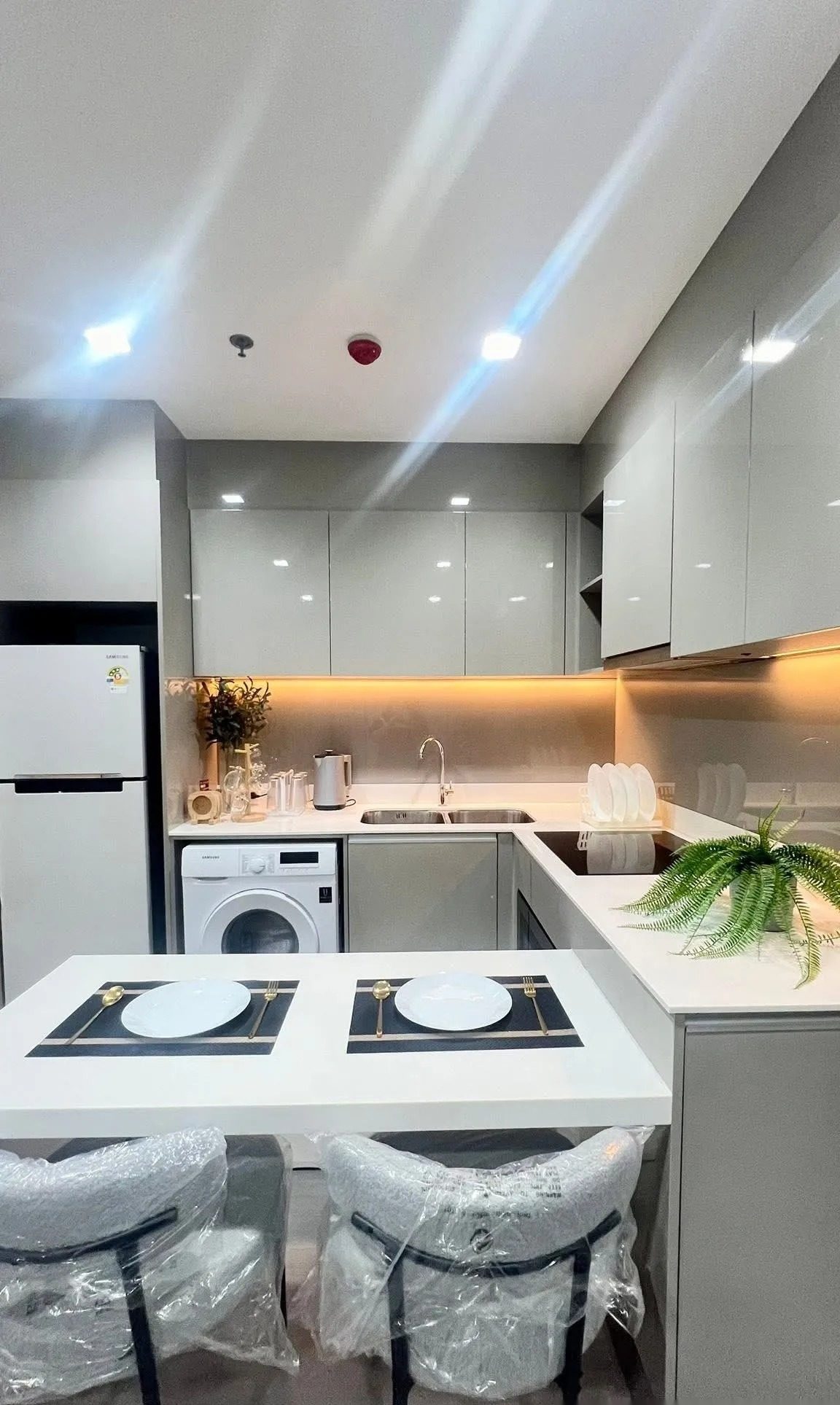 2 Bedroom Condo for rent at The Politan Rive — photo 1