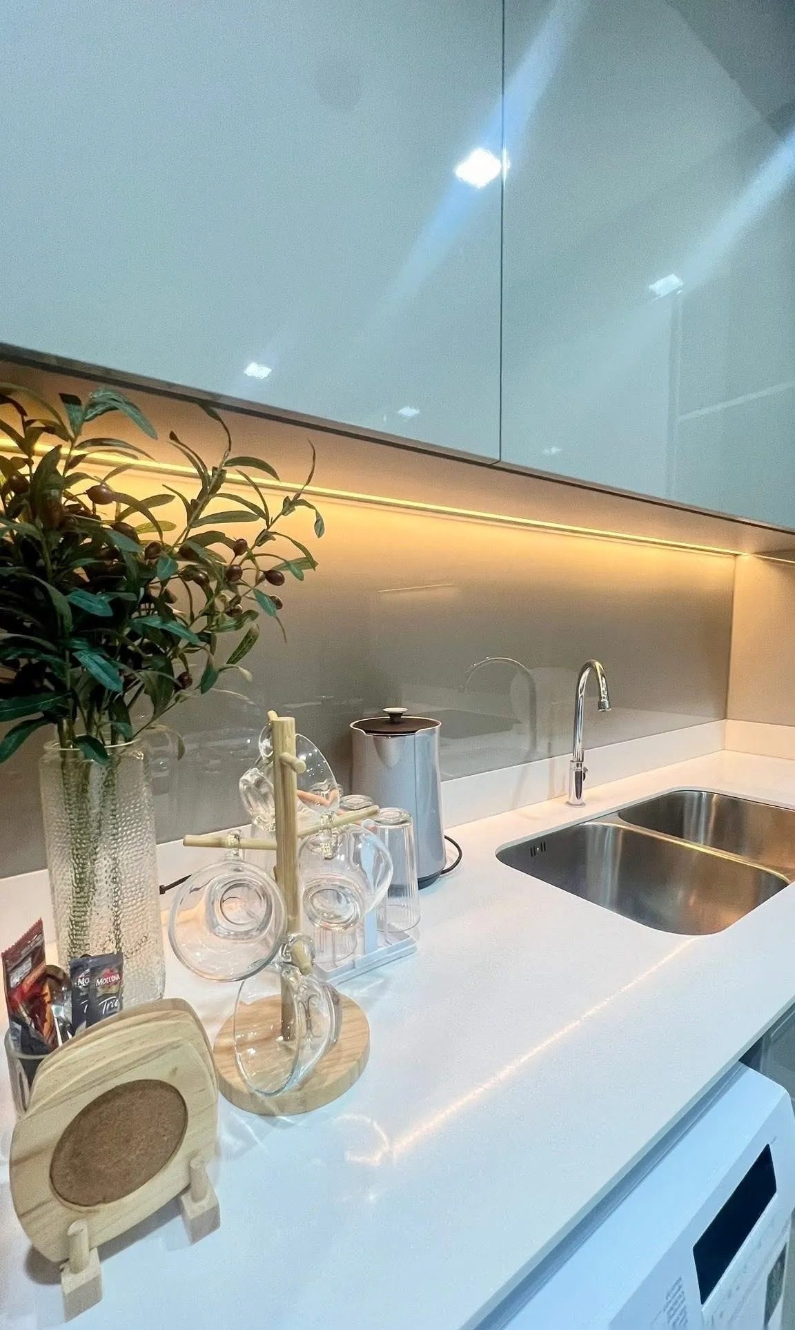 2 Bedroom Condo for rent at The Politan Rive — photo 2