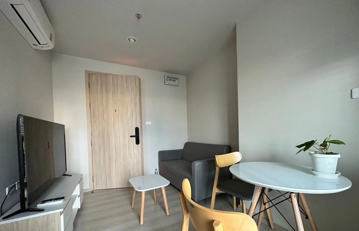 1 Bedroom Condo for rent at Nue Noble Ngamwongwan — photo 4
