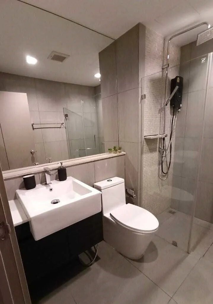 1 Bedroom Condo for rent at The Politan Rive — photo 5