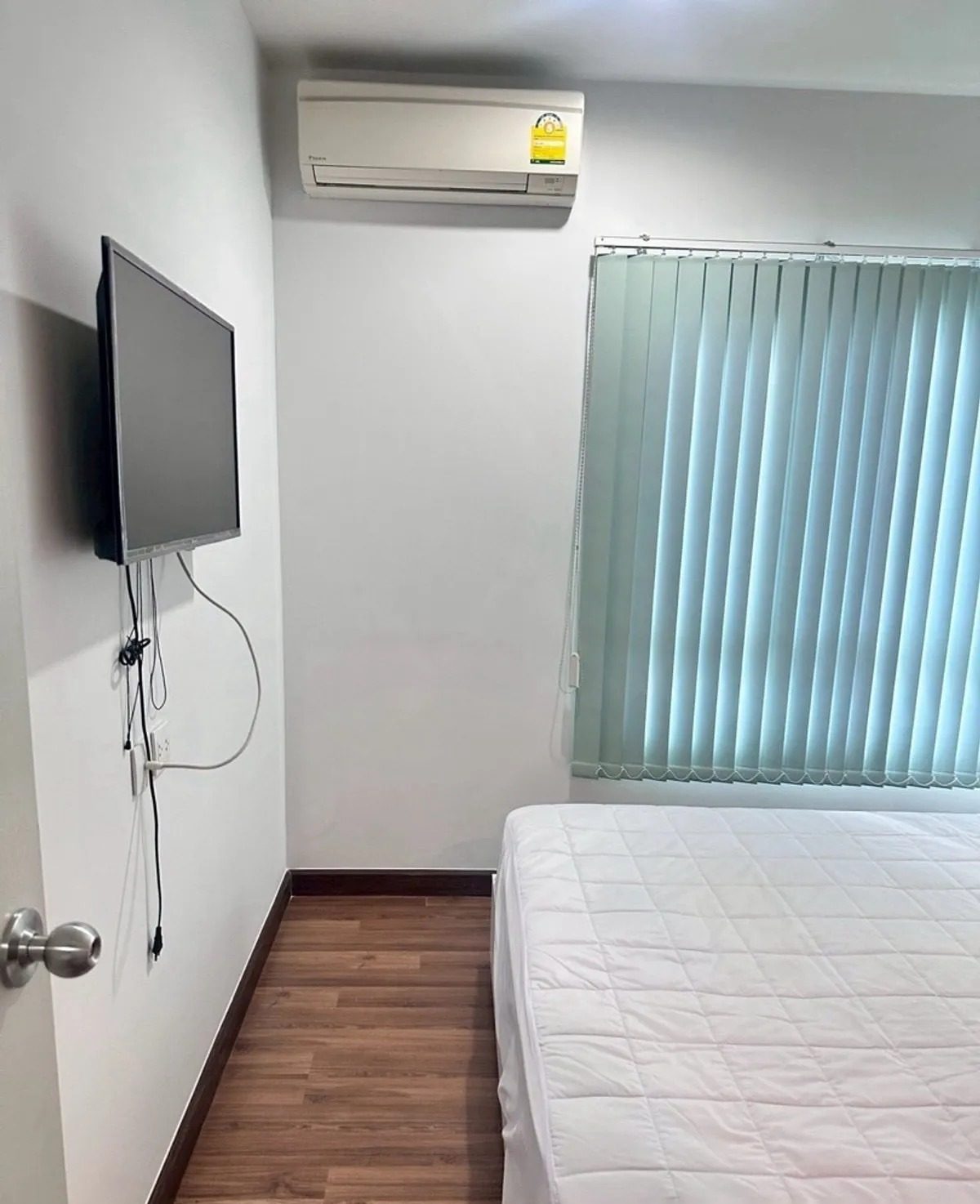 1 Bedroom Condo for rent at Centric Tiwanon Station — photo 4