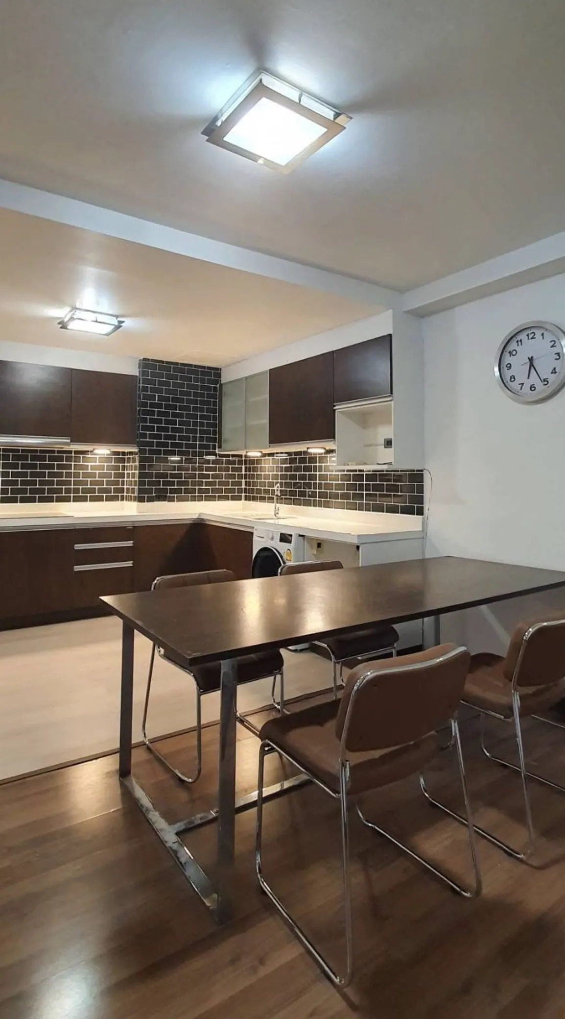2 Bedroom Condo for rent at Lakeview Condominiums Geneva 2 — photo 2