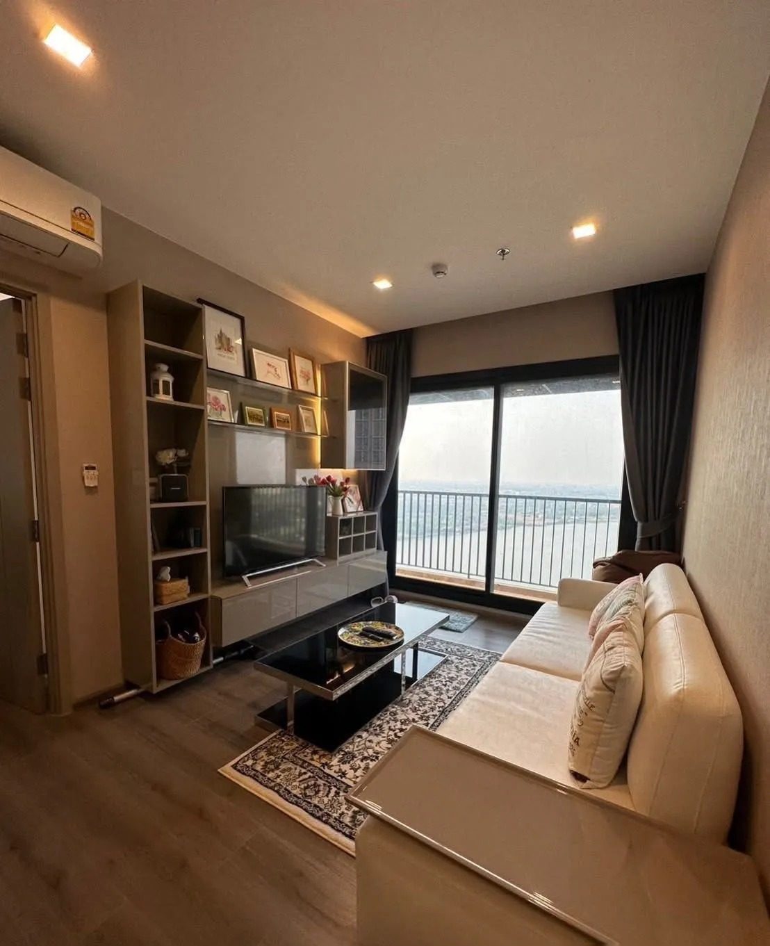 2 Bedroom Condo for rent at The Politan Rive