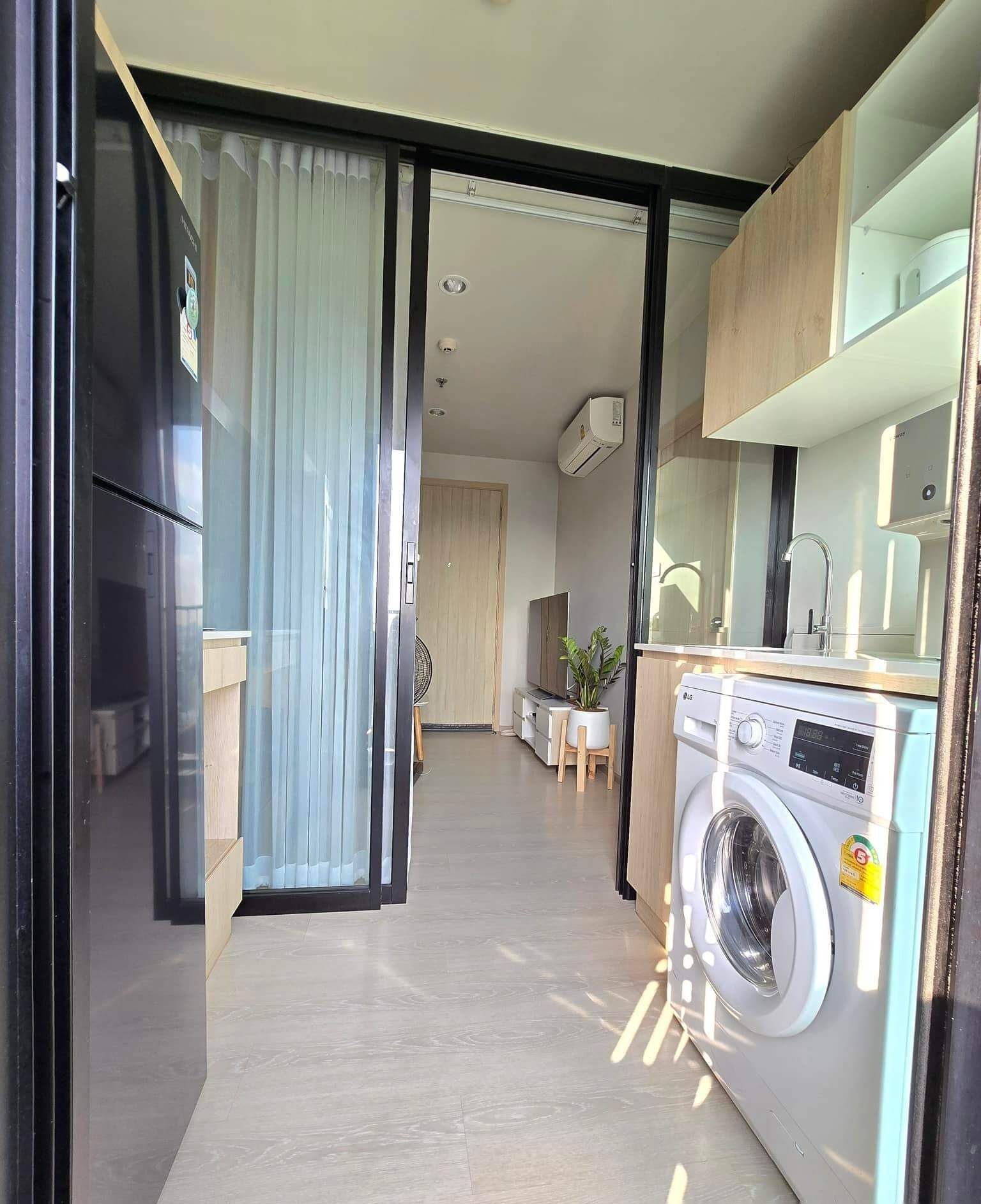 1 Bedroom Condo for rent at Nue Noble Ngamwongwan — photo 1