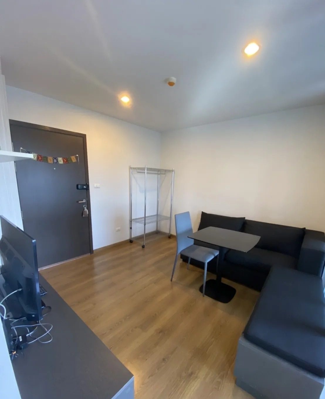 Studio Condo for rent at Hallmark Changwattana — photo 2