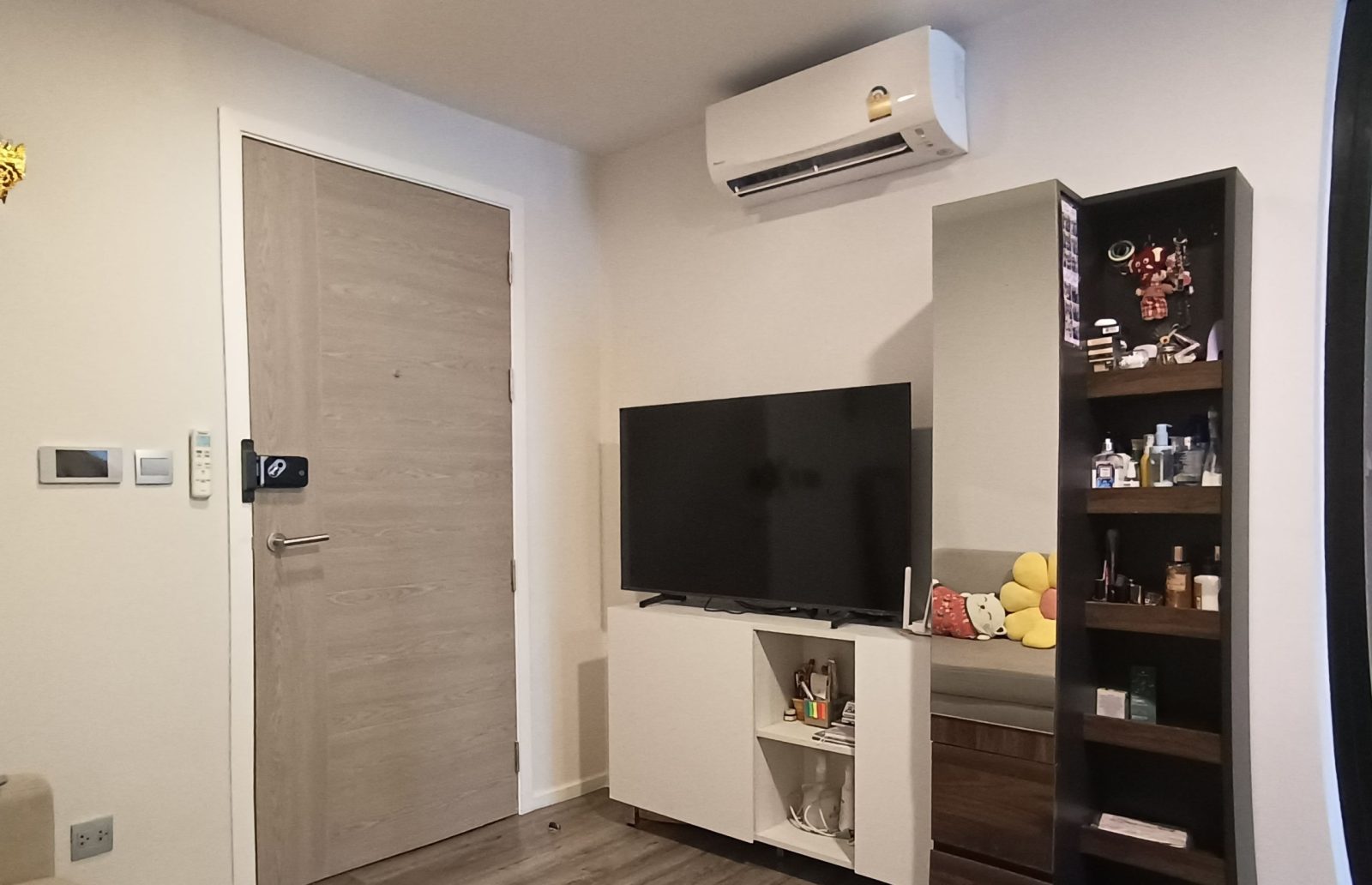 1 Bedroom Condo for rent at Atmoz Chaengwattana — photo 5