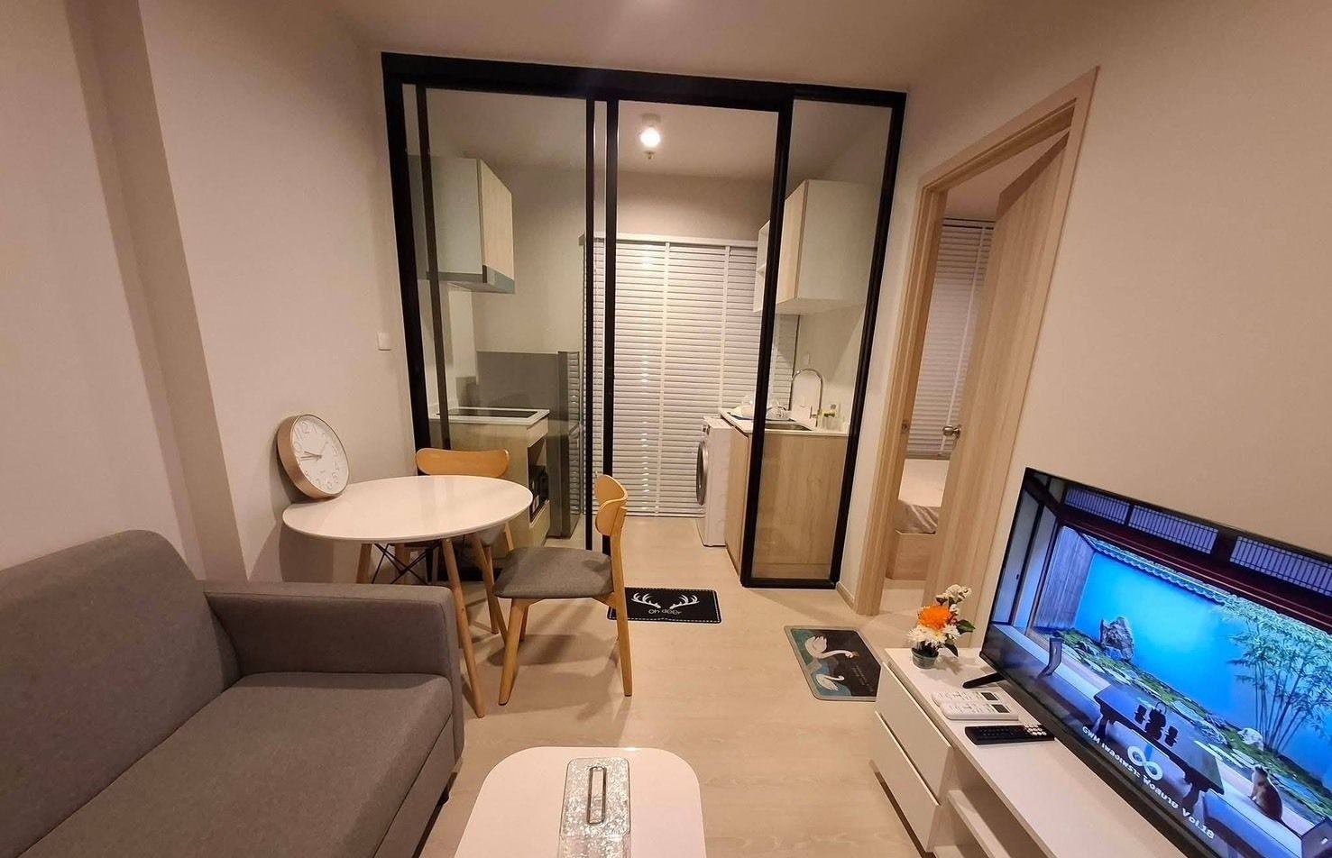 1 Bedroom Condo for rent at Nue Noble Ngamwongwan — photo 3