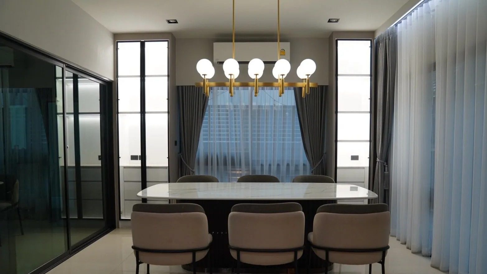 4 Bedroom House for rent at Setthasiri Rama 5 — photo 3