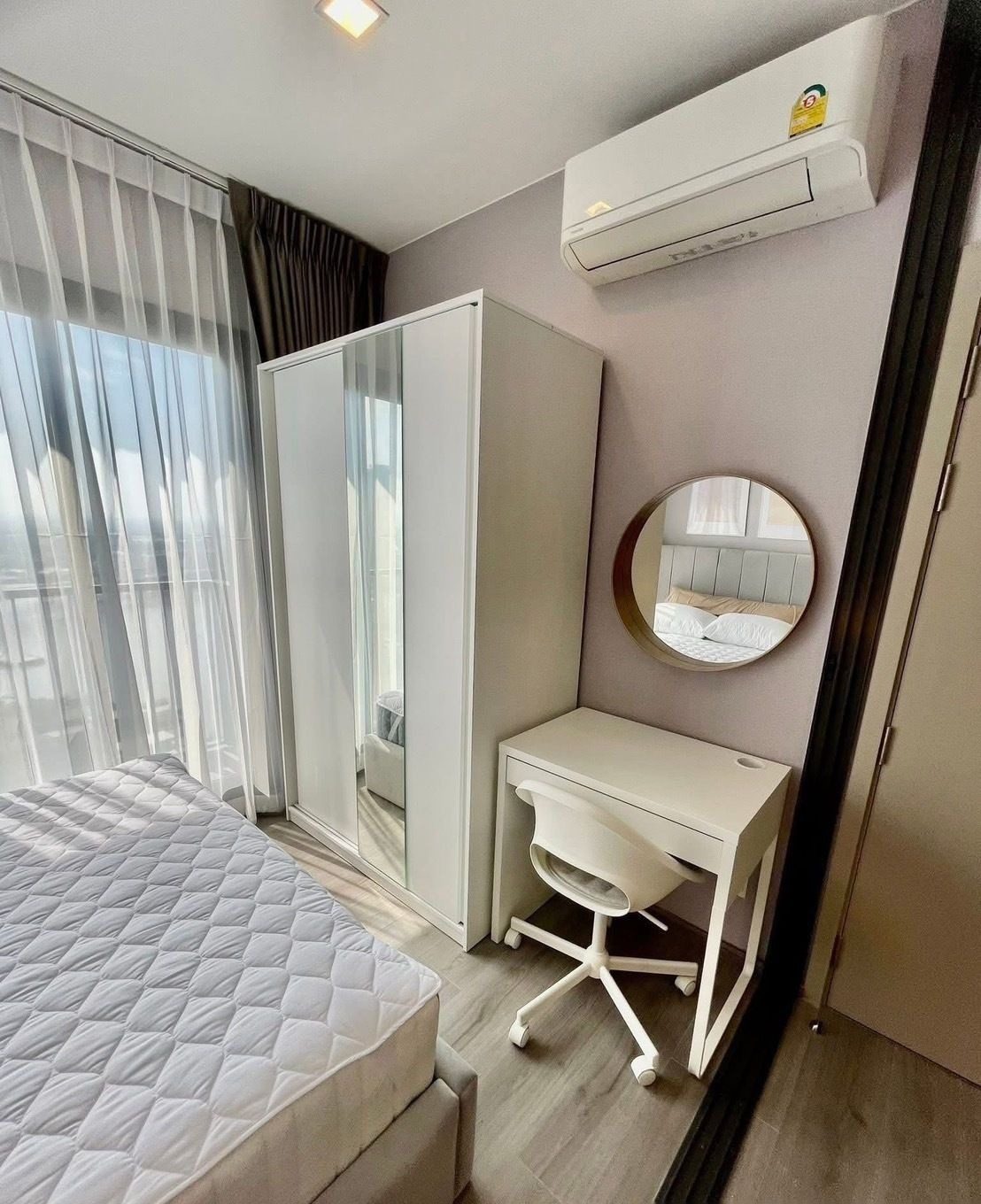 1 Bedroom Condo for rent at The Politan Aqua — photo 5