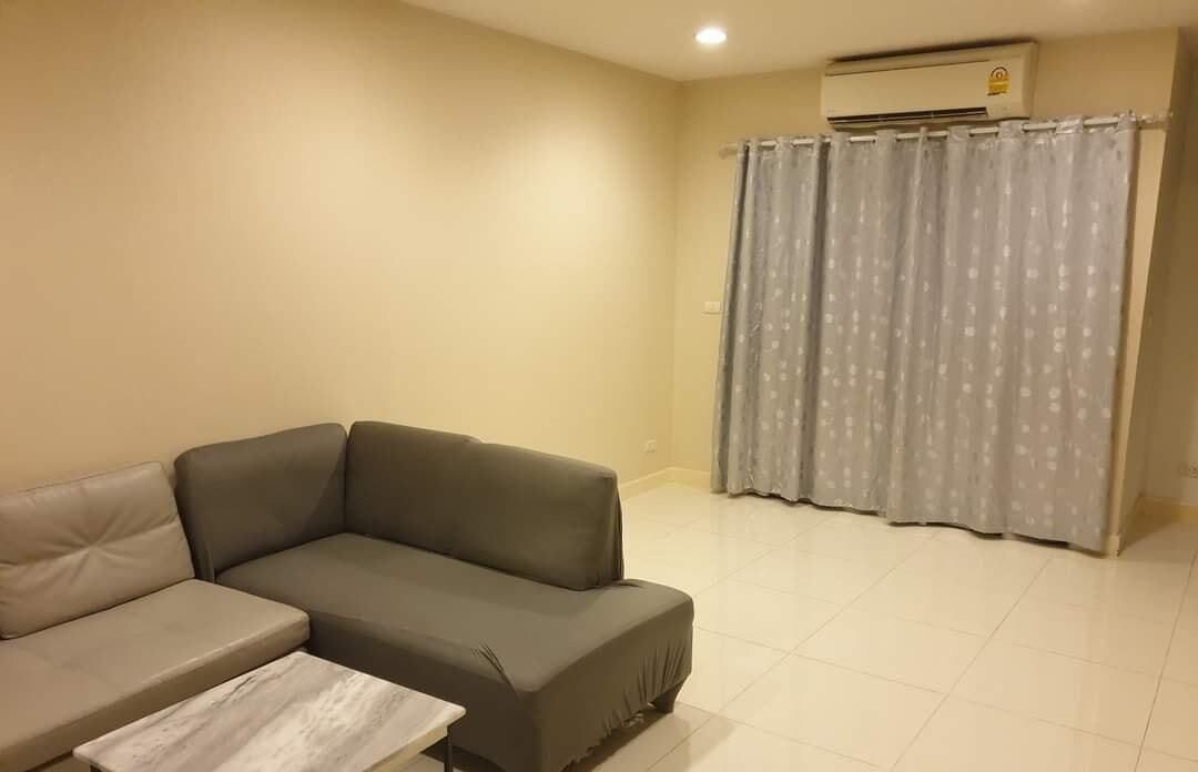 3 Bedroom Townhouse for rent at Baan Klang Muang Rattanathibet — photo 2