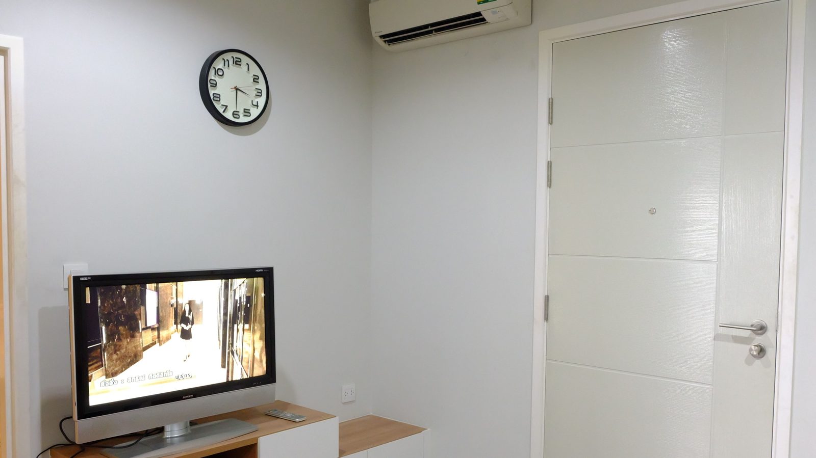 1 Bedroom Condo for rent at Centric Tiwanon Station — photo 2