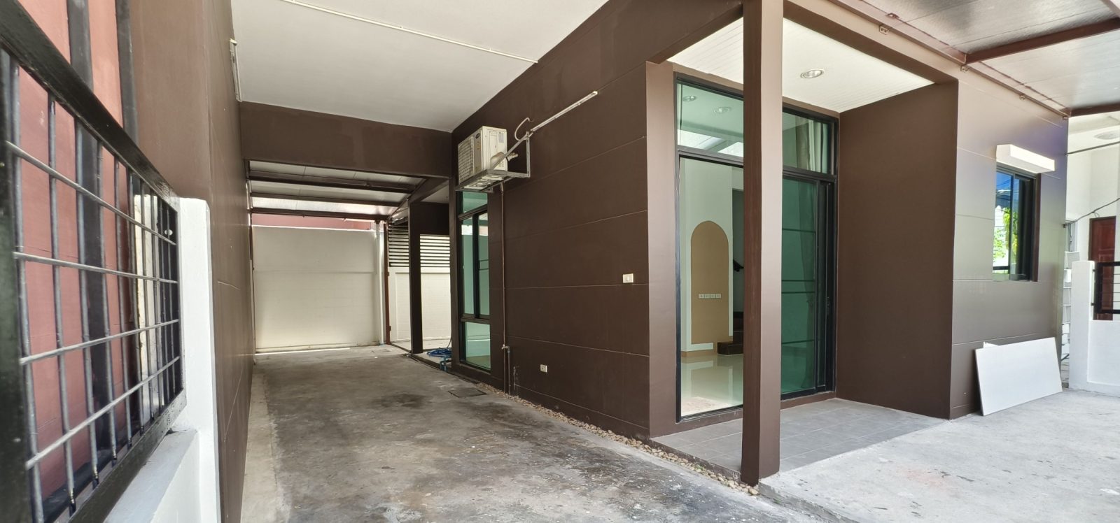 3 Bedroom Townhouse for rent at Baan Lookgolft Premium — photo 5