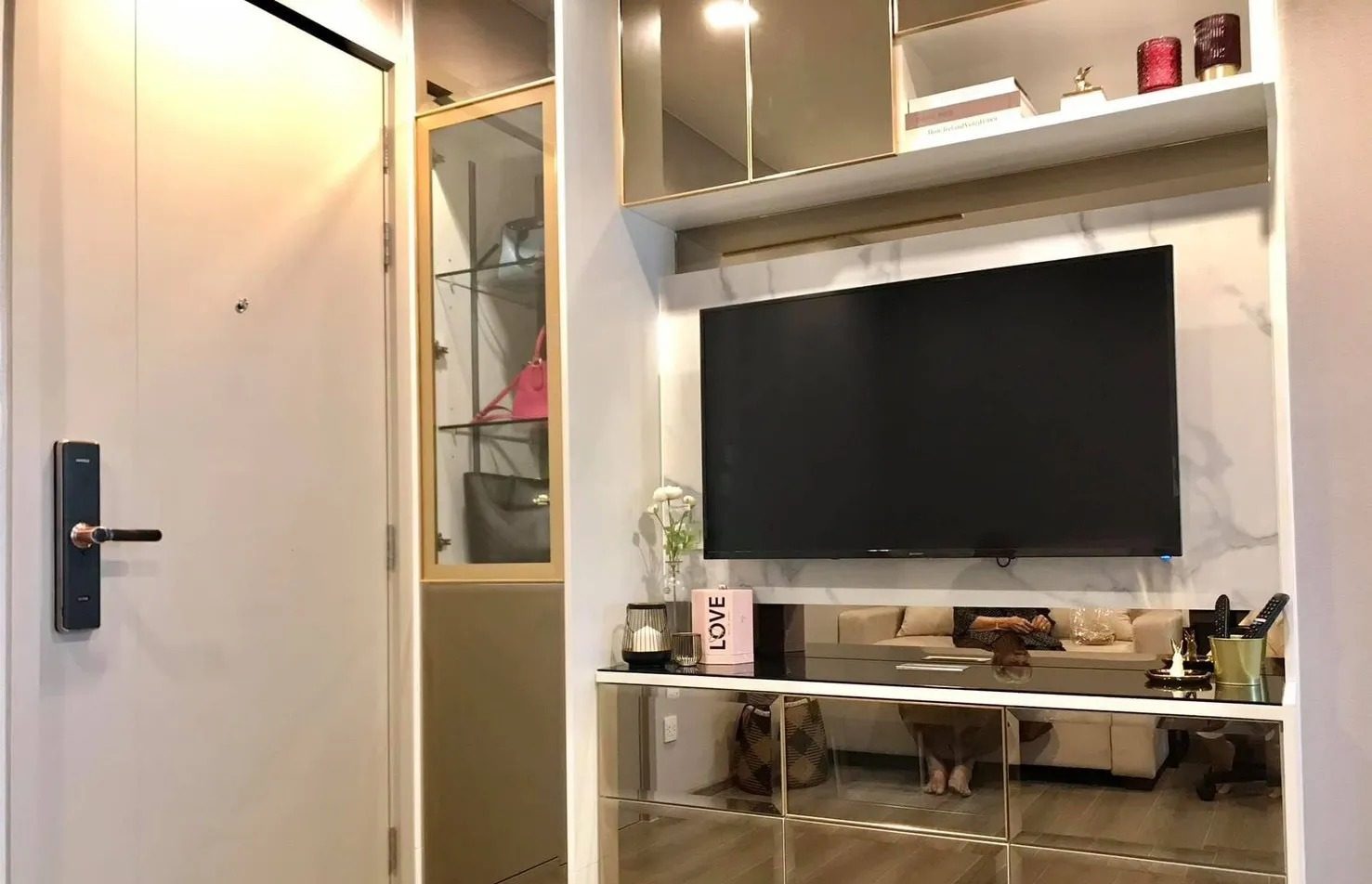 1 Bedroom Condo for rent at The Politan Aqua — photo 1