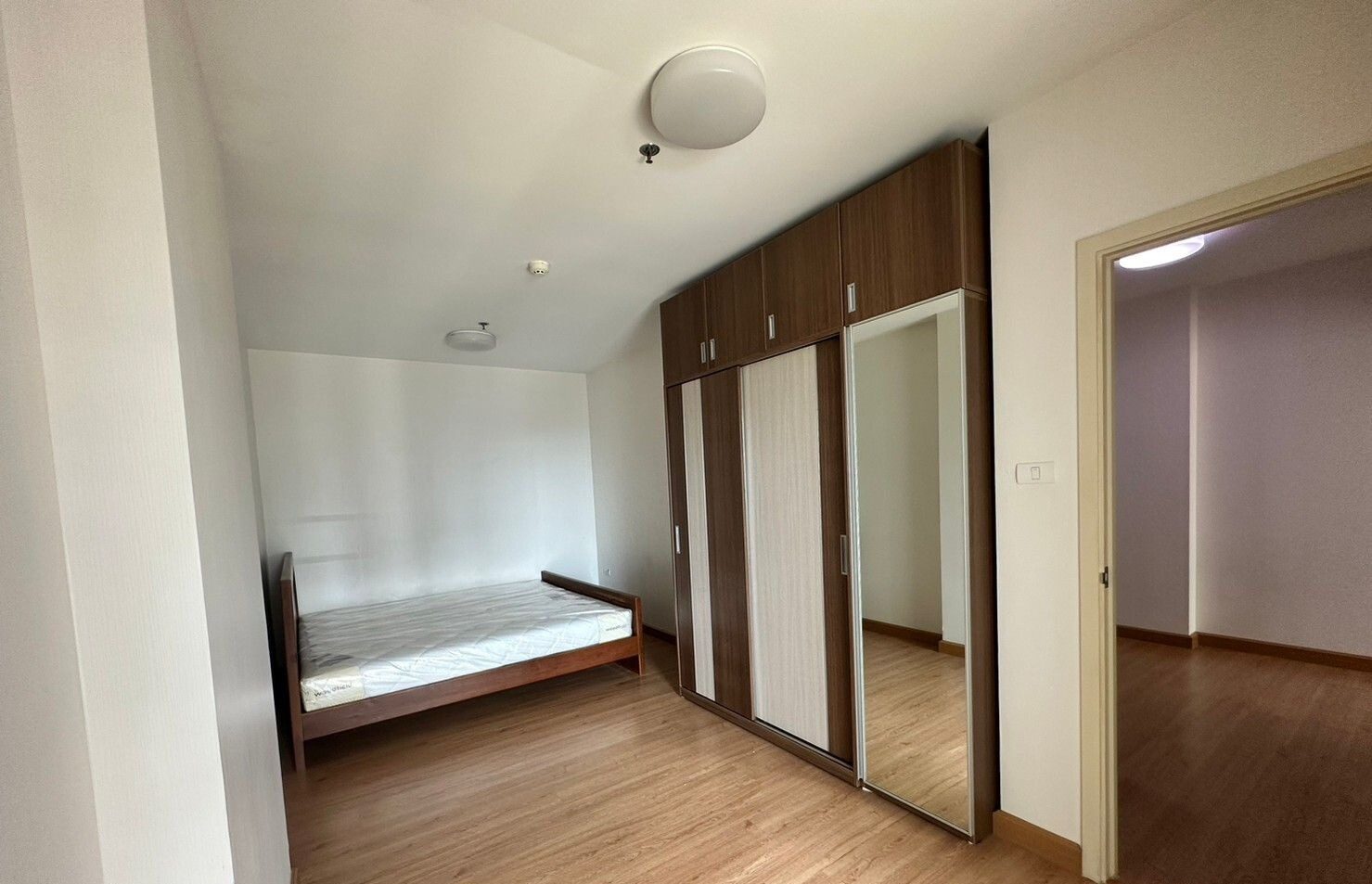 Studio Condo for rent at Supalai Loft Chaeng Wattana — photo 1