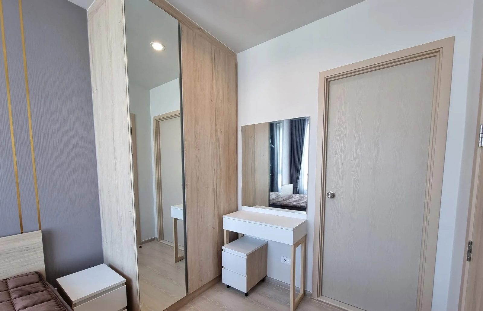 1 Bedroom Condo for rent at Nue Noble Ngamwongwan — photo 5