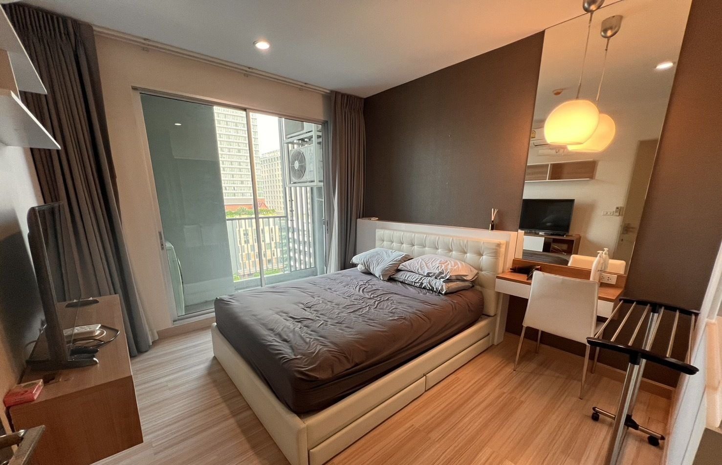 1 Bedroom Condo for rent at The Hotel Serviced Condo — photo 1