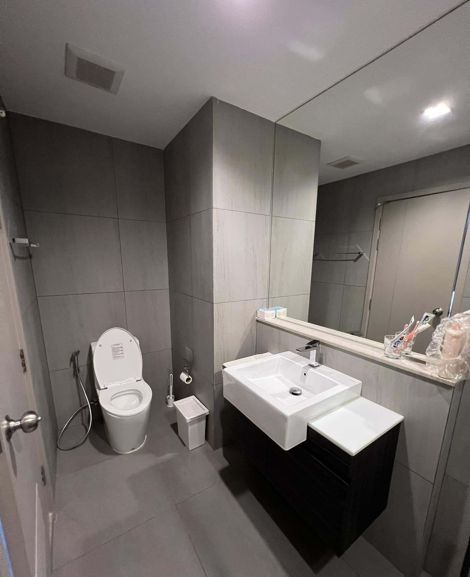 2 Bedroom Condo for rent at The Politan Rive — photo 2