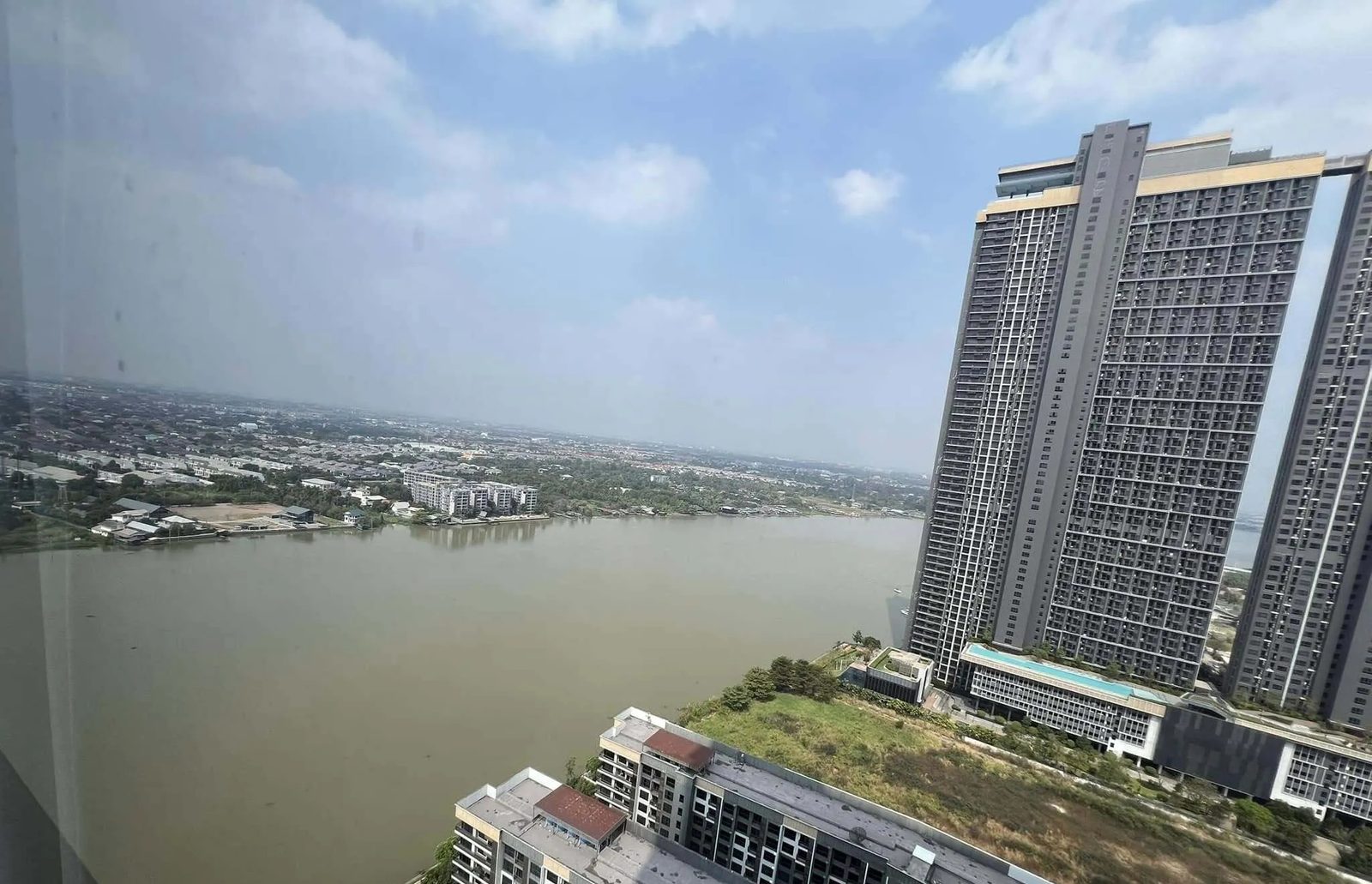 2 Bedroom Condo for rent at The Politan Rive — photo 4