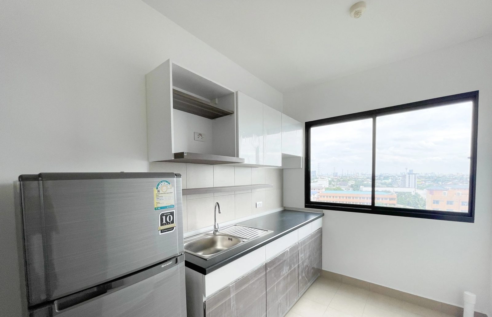 1 Bedroom Condo for rent at Supalai Loft Chaeng Wattana — photo 5