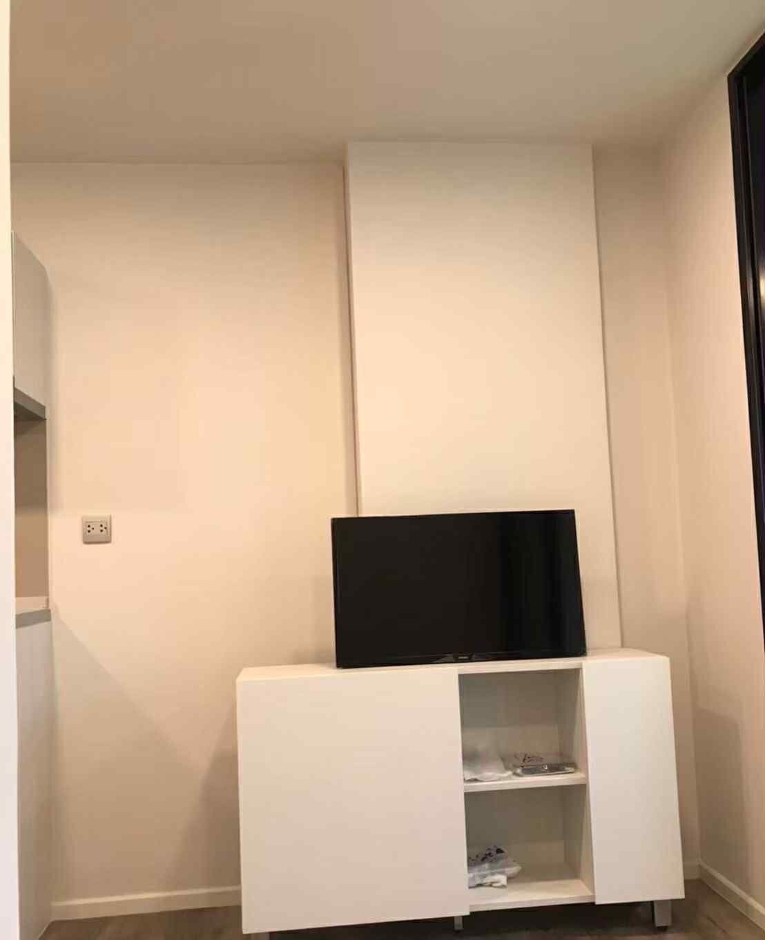 1 Bedroom Condo for rent at Atmoz Chaengwattana — photo 4
