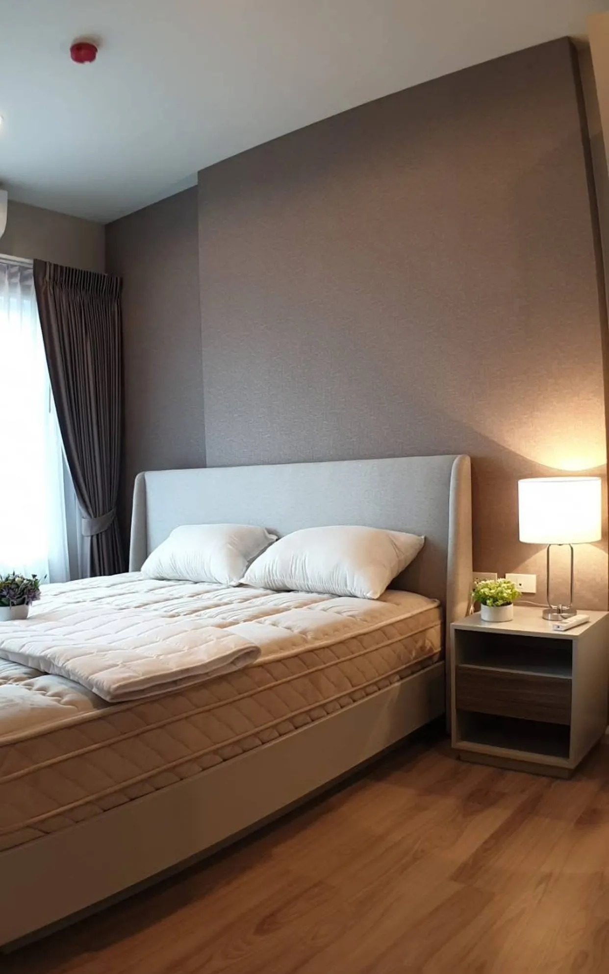 1 Bedroom Condo for rent at Amber By Eastern Star — photo 2