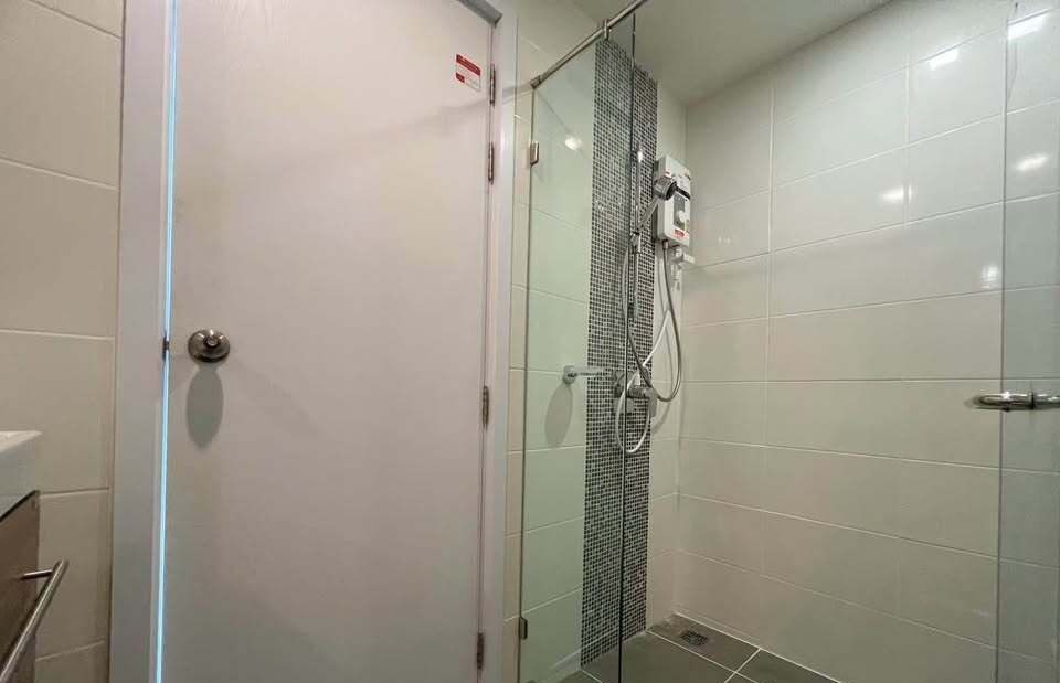 1 Bedroom Condo for rent at Metro Luxe Riverfront Rattanathibet — photo 2