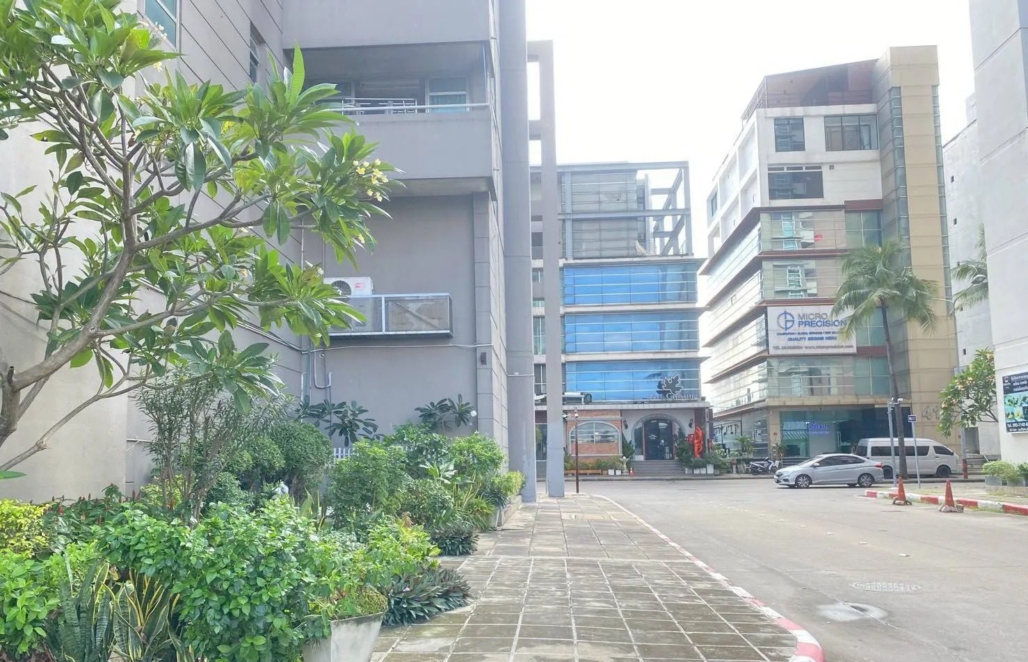 2 Bedroom Condo for rent at Lake View Muang Thong Thani — photo 3