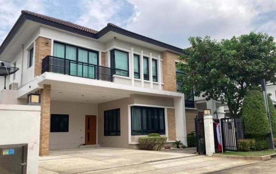 4 Bedroom House for rent at Grand Bangkok Boulevard Ratchapruek – Rattanathibet — photo 1