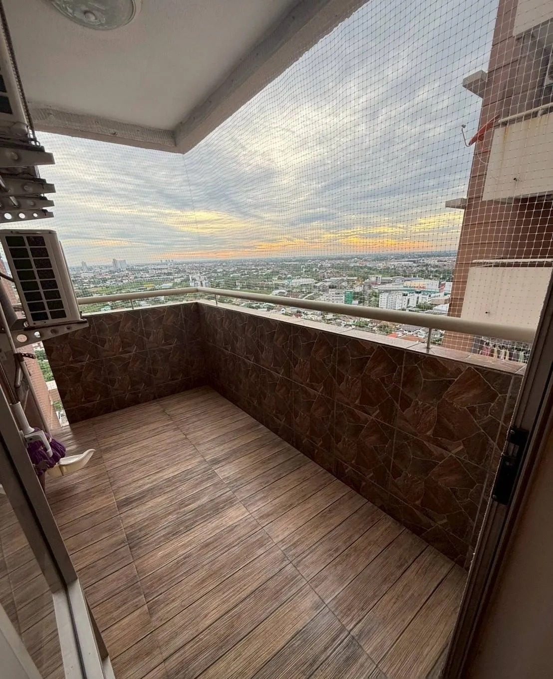 3 Bedroom Condo for rent at Riviera Up Condominium — photo 3