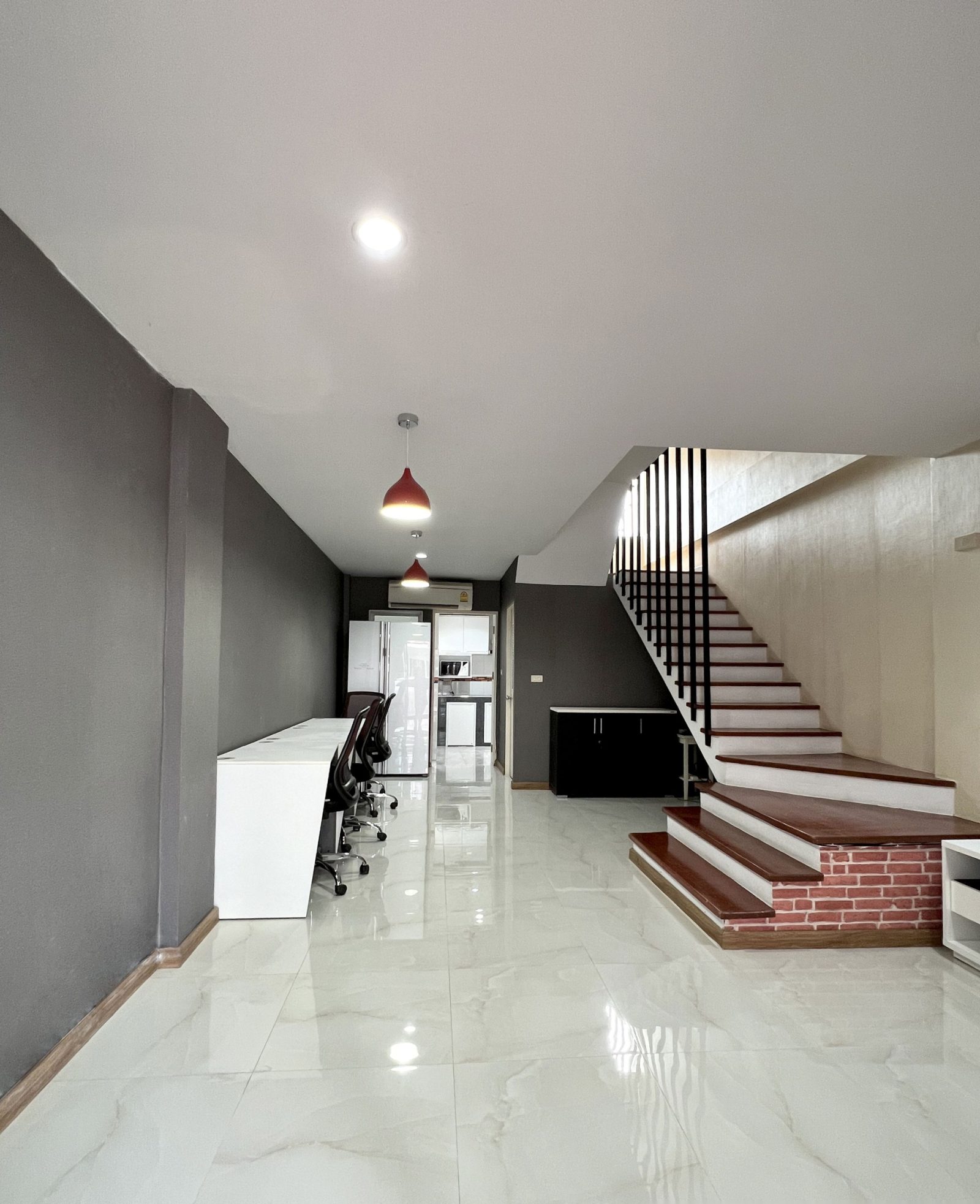 3 Bedroom Townhouse for rent at Attic Lite Changwattana — photo 2