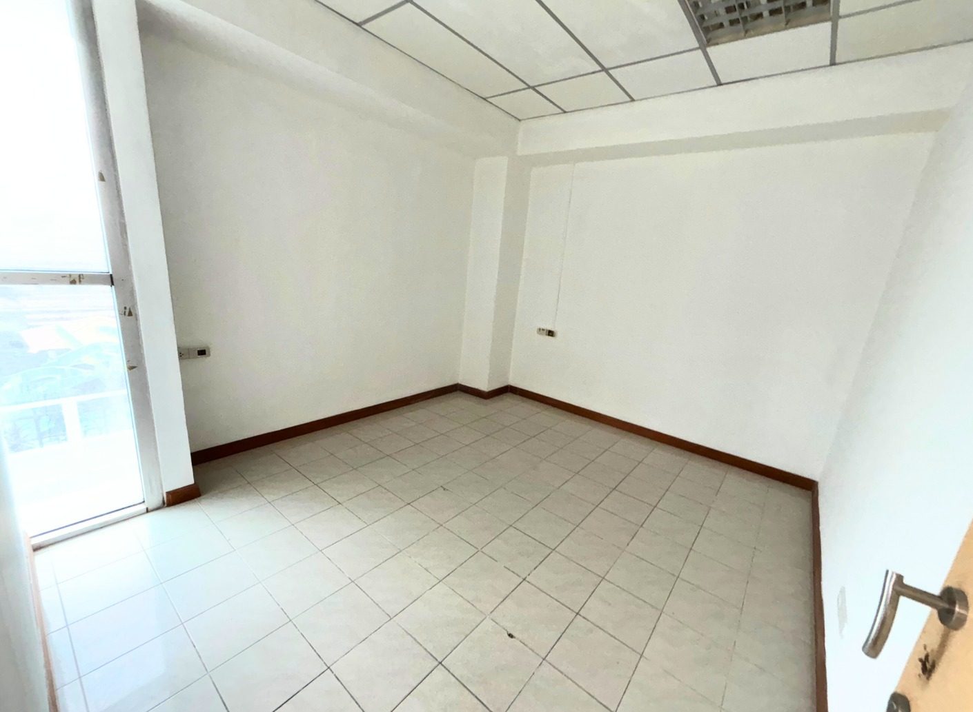 Office for rent at Muangtongthani Village — photo 5